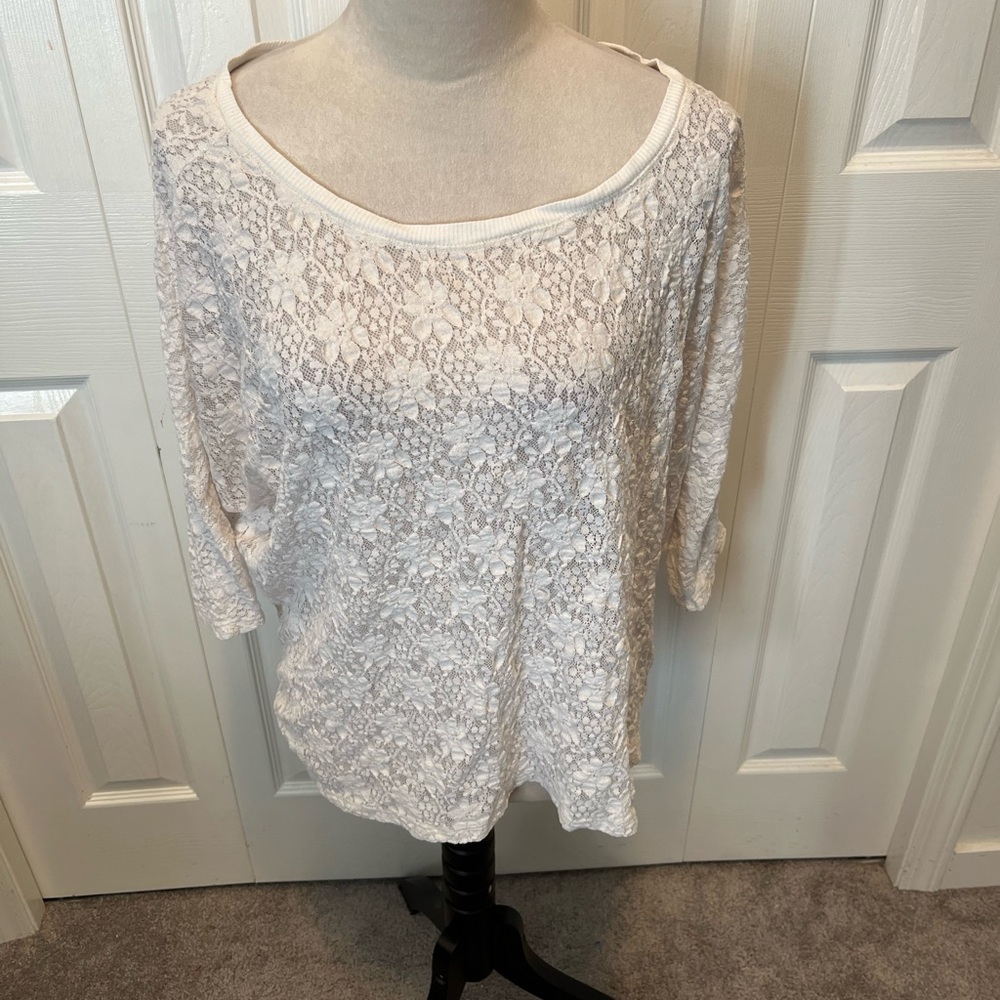 Aerie size L Elegant White Lace Women's Top